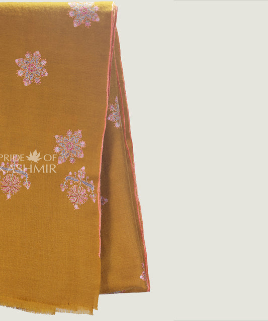 Saffron Embrace image 1