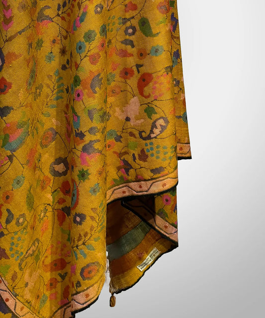 Glowing Amber image 1