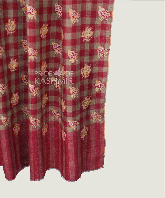 Checkered Elegance image 0